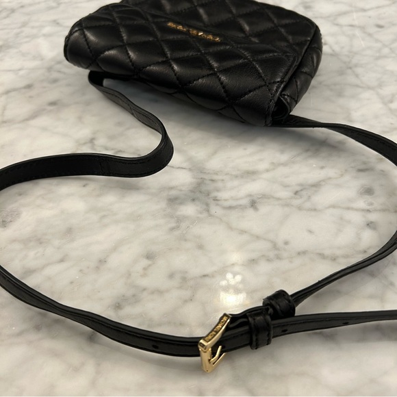 Michael Kors Sloan Black Quilted Leather Belt Bag - Picture 14 of 16
